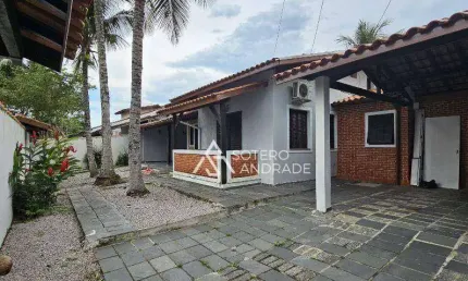 Oportunidade única de comprar ou alugar uma casa em local tranquilo e familiar na praia Massaguaçu
