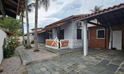 Oportunidade única de comprar ou alugar uma casa em local tranquilo e familiar na praia Massaguaçu