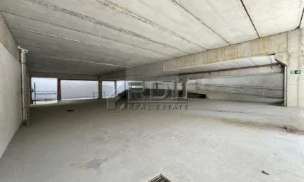 EXCELENTE PREDIO COMERCIAL PROXIMO A FACILIDADES/CENTRO