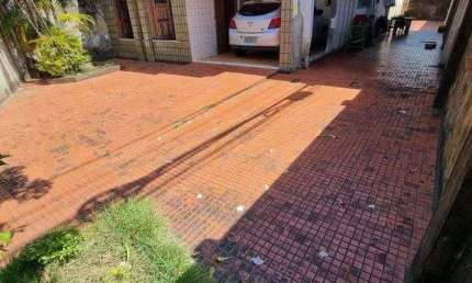 Casa com 3 quartos à venda na Avenida Adélia Franco, 3106, Luzia, Aracaju