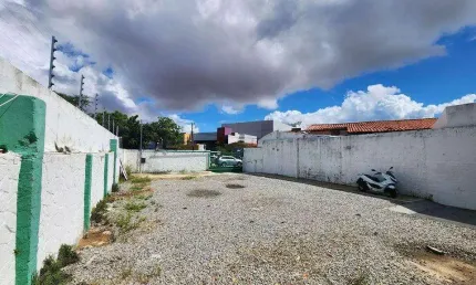 Casa à venda em rua pública, SALGADO FILHO, Aracaju, SE