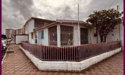 Casa em condomínio fechado com 3 quartos à venda na Rua Lagarto, 2194, São José, Aracaju