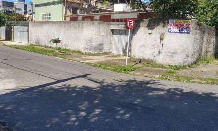 Casa com 3 quartos à venda na Rua Doutor José Fulco, 210, Arruda, Recife