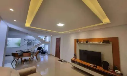 Casa à venda em rua pública, PITANGUEIRAS, Lauro de Freitas, BA