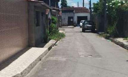 Casa à venda em rua pública, TABULEIRO DO MARTINS, Maceió, AL