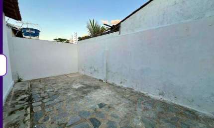 Casa à venda em rua pública, TRÊS IRMÃS, Campina Grande, PB