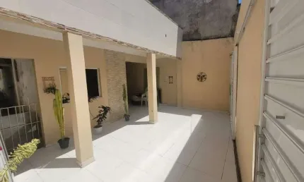 Casa à venda em rua pública, INDUSTRIAL, Aracaju, SE