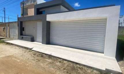 Casa com 3 quartos à venda na Rua H, Aruana, Aracaju