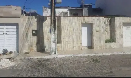 Casa à venda em rua pública, PEREIRA LOBO , Aracaju, SE
