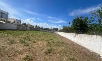 Lote à venda em rua pública, espaço tropical , barra dos coqueiros, se