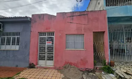 Casa à venda em rua pública, BAIXO , Barra dos Coqueiros, SE