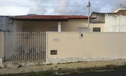Casa à venda em rua pública, EDUARDO GOMES , São Cristóvão, SE