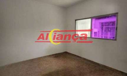 Casa com 3 quartos para alugar, 131m² - Ponte Grande - Guarulhos/SP por R$3.334,00