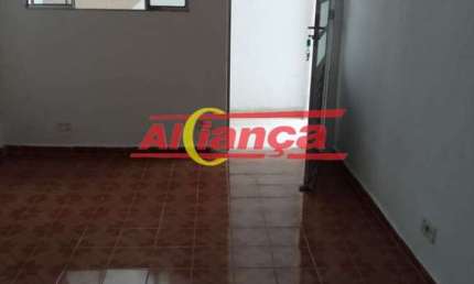 Casa para alugar com 1 quarto, Vila Rio de Janeiro - Por R$ 1.200,00