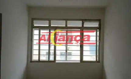 Sala comercial para alugar com 3 salas, 2 banheiros, 1 cozinha ,  centro ,  guarulhos por 3.000,00