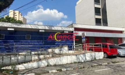 Casa Comercial para alugar, 633m², 15 salas, 1 cozinha, 6 Wc's, 2 vestiários - Guarulhos/SP