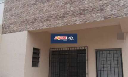Sobrado com 3 dormitórios sendo 1 suíte  , edícula  com banheiro para alugar, 125 m²  Gopouva