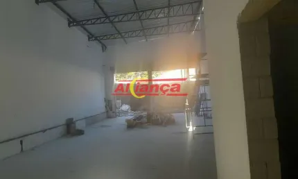 Salão comercial para alugar, 04 vagas, 250m² - jardim santa barbara - guarulhos/sp por r$ 10.000,00