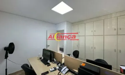 Casa comercial para alugar  115 m², Vila Moreira- Guarulhos por R$ 3.500,00
