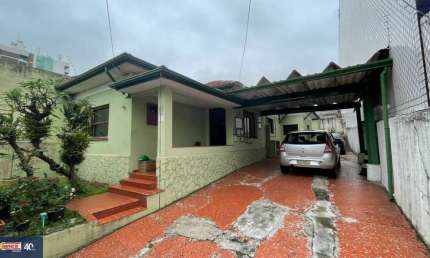 Casa com 2 quartos para alugar,151 m² -Centro Guarulhos/SP por R$ 6.000,00