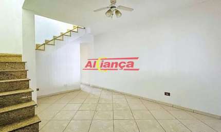 Sobrado para alugar,3 quartos, sendo 1 suíte e 2 vagas 130m²,Parque Continental I R$ 3.600,00