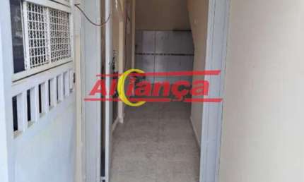 Salão para alugar, 20 m²  - Parque Residencial Bambi- Guarulhos/SP -  R$ 700,00