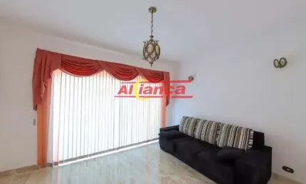 Sobrado com edícula para alugar, 3 quartos, sendo 1 suíte e 6 vagas, 385 m², Jardim Bela Vista