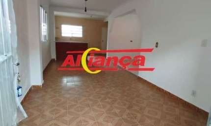 Sobrado residencial para alugar com 3 quartos, 1 vaga - Centro - Guarulhos por R$: 3.500