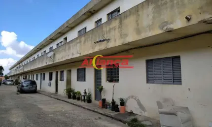 Casa com 2 quartos para alugar,  76,40m² - Vl Rio de Janeiro - Guarulhos/SP por R$ 1.508,99