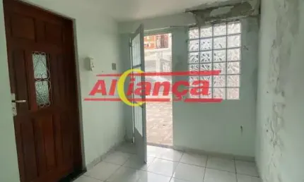 Casa comercial para alugar com 02 quartos, 02 vagas, centro - guarulhos/sp por r$ 3.100,00