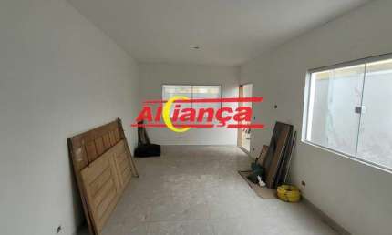 SOBRADO COM 03 QUARTOS PARA ALUGAR, 04 VAGAS,  150M², VILA GALVÃO - GUARULHOS/SP POR R$ 6.000,00