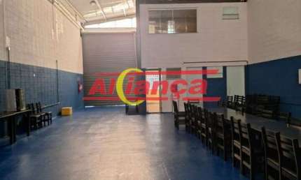 Galpão para alugar com 4 banheiros, 3 salas, 1 copa, - Vila Barros- Guarulhos, por R$10.000,00