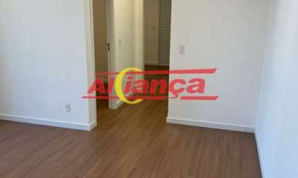 Apartamento para alugar com 2 quartos, 1 suíte, 1 vaga - Vila Galvão - Guarulhos por R$: 2.200,00