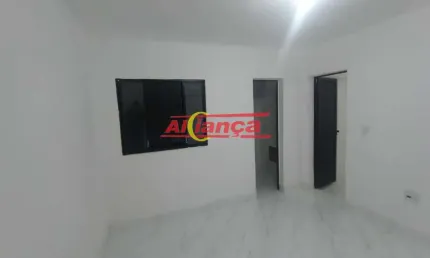Kitnet para alugar com 1 quarto,  banheiro, Penha de França - São Paulo  por R$: 1.500,00