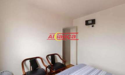 Apartamento mobiliado com 3 quartos para alugar, 54m² - Jardim Santa Clara  - R$ 2.400,00