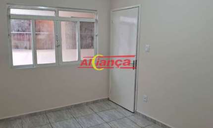 CASA SOBRELOJA PARA ALUGAR, 01 QUARTO, 45M², PARQUE EDU CHAVES - SÃO PAULO POR R$ 1.200,00
