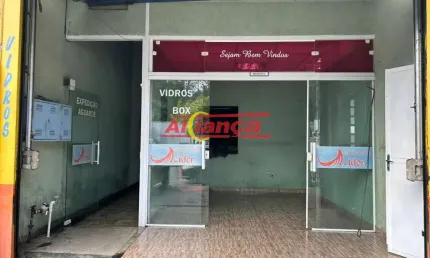 Salão para alugar com 1 banheiro, 180 m²- Portal dos Gramados - Guarulhos - SP, por R$ 4.000,00