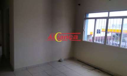 Apartamento para alugar, com 2 quartos, Cocaia, Por R$ 1.800,00