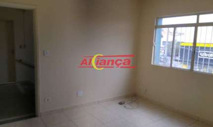 Apartamento para alugar, com 2 quartos, Cocaia, Por R$ 1.800,00