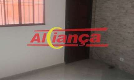 Sobrado com 3 quartos e 2 vagas para alugar, 160m² - Vila Maria Alta- Guarulhos /SP -R$ 3.000,00