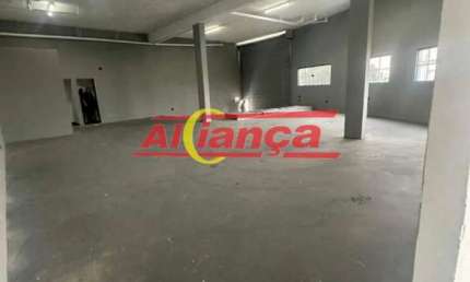 Galpão para alugar 250 m² - Jardim Cumbica - Guarulhos/SP - por R$ 5.500,00
