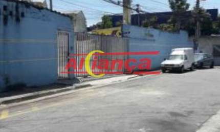Casa para alugar 60 m² com 1 dormitório e 1 vaga de garagem - Jardim Diogo - Por R$ 1.329,70