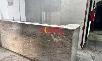 Casa comercial com 6 salas, 3 banheiros , cozinha, centro - guarulhos  por r$: 6.000,00