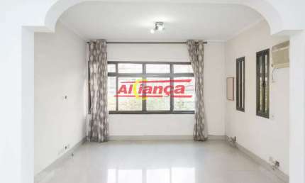Sobrado com 3 quartos e 6 vagas para alugar, 220m² - Parque Continental II- Guarulhos/SP -R$3.500,00