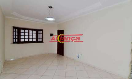 Sobrado com 3 quartos e 2 vagas para alugar, 125m² -Jardim Santa Cecília - Guarulhos /SP -R$ 4.223