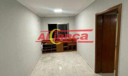 Apartamento com 2 quartos para alugar, 72m² -  Centro - Guarulhos/SP - por R$ 1.630,00