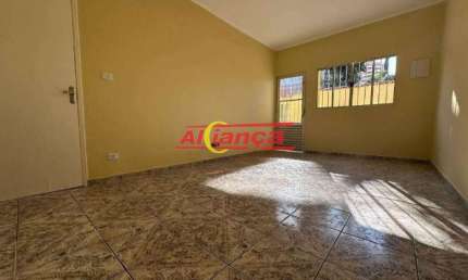 Casa com 3 quartos para alugar,  135m² -Jardim Maria Helena  - Guarulhos/SP R$ 5.500