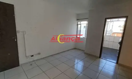 Apartamento com 2 quartos para alugar,  52m² - Jd Valéria - Guarulhos/SP - por R$ 1.150,00