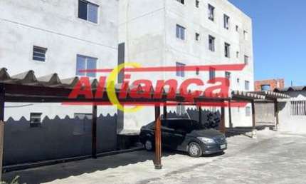 Apartamento para alugar com 2 quartos, Vila Rio de Janeiro - Guarulhos/SP - por R$ 1.540,0