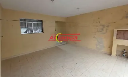 Casa para alugar com 2 quartos 1 sendo suíte, e 1 vaga- 70m²- Jardim Rosa de França  por R$ 2.000,00